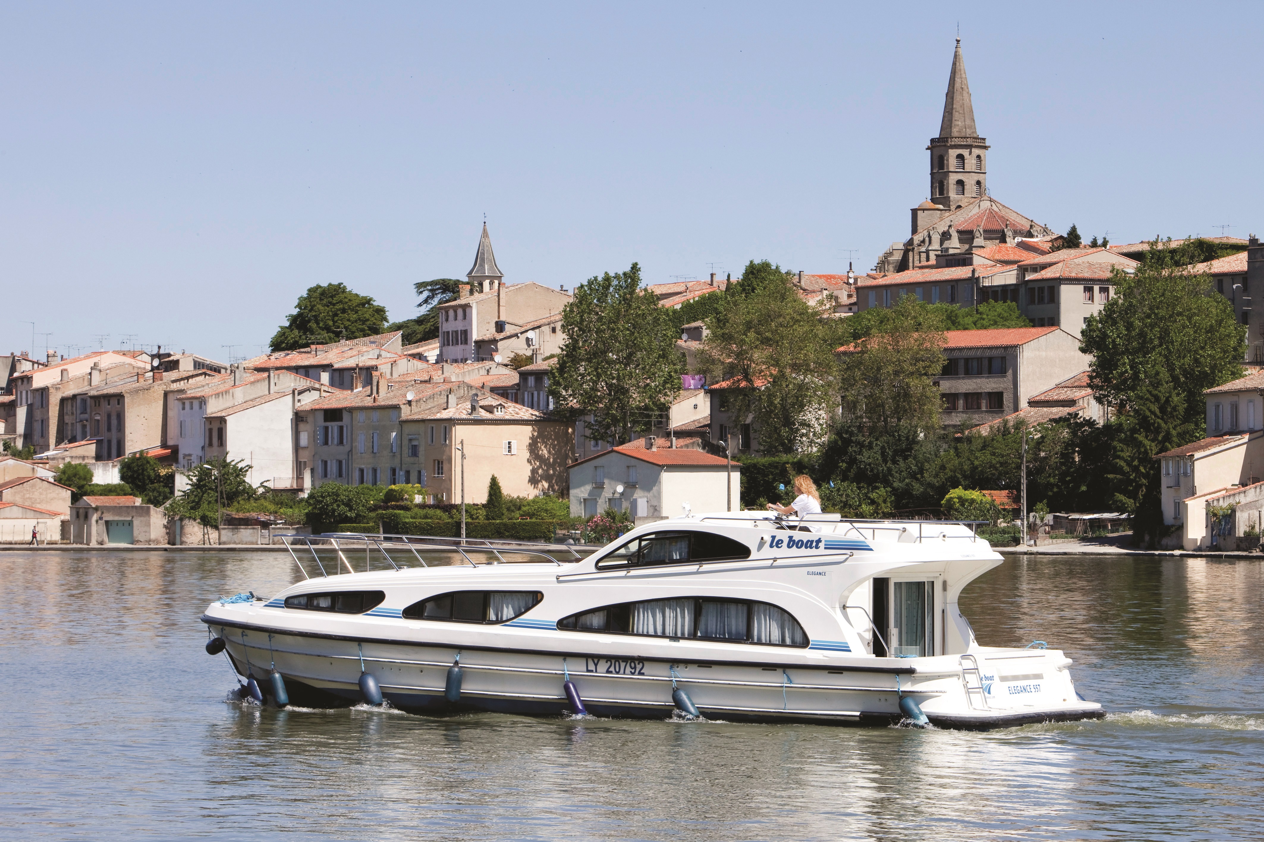 Elegance boot leboat