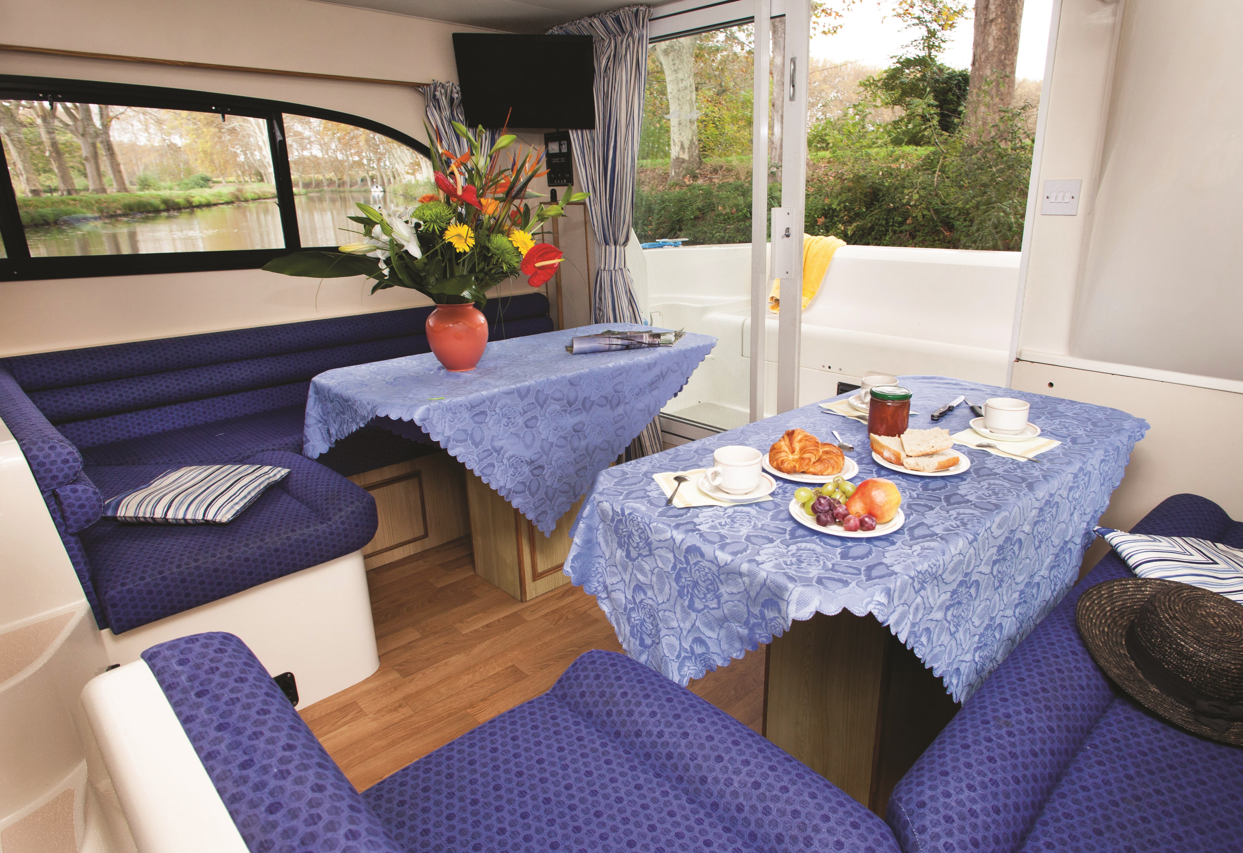 interieur 2 Elegance boot leboat