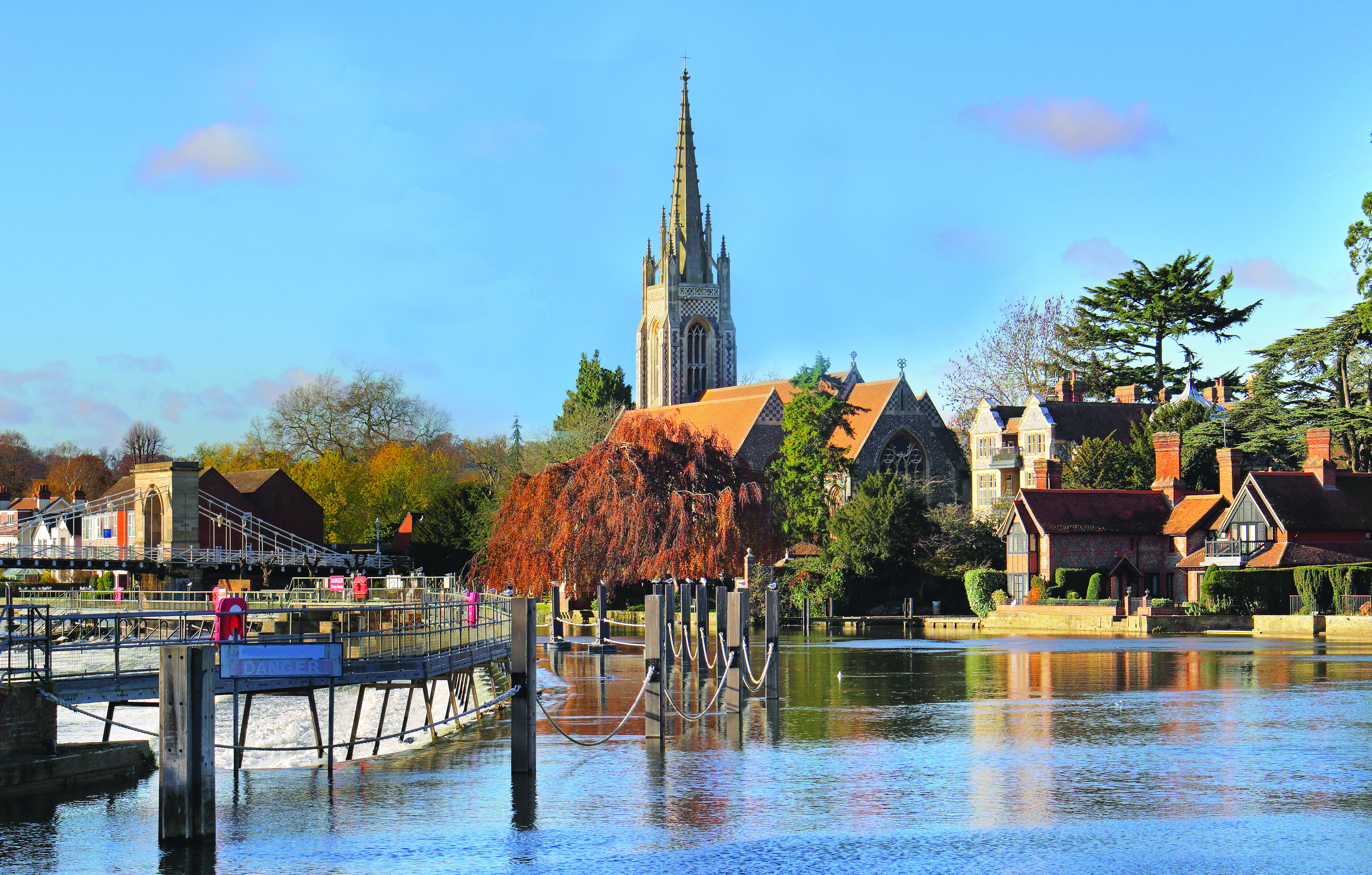 Marlow vaar Engeland