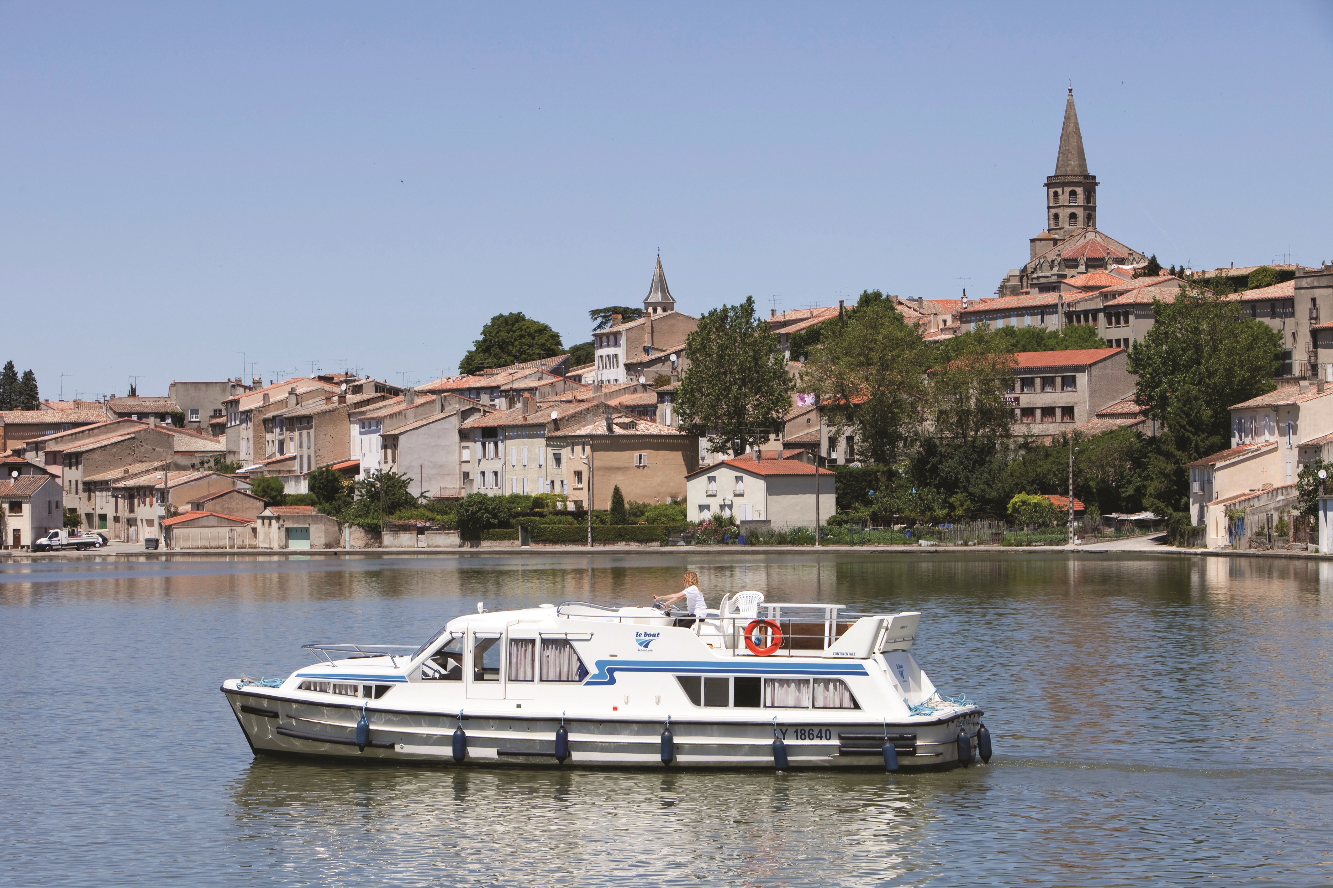 Continetale Classique boot agent leBoat
