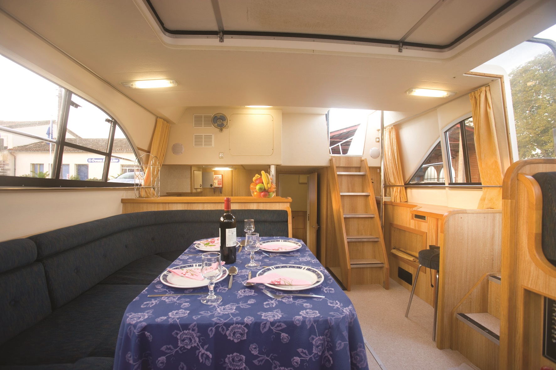 Clipper int  boot agent leBoat